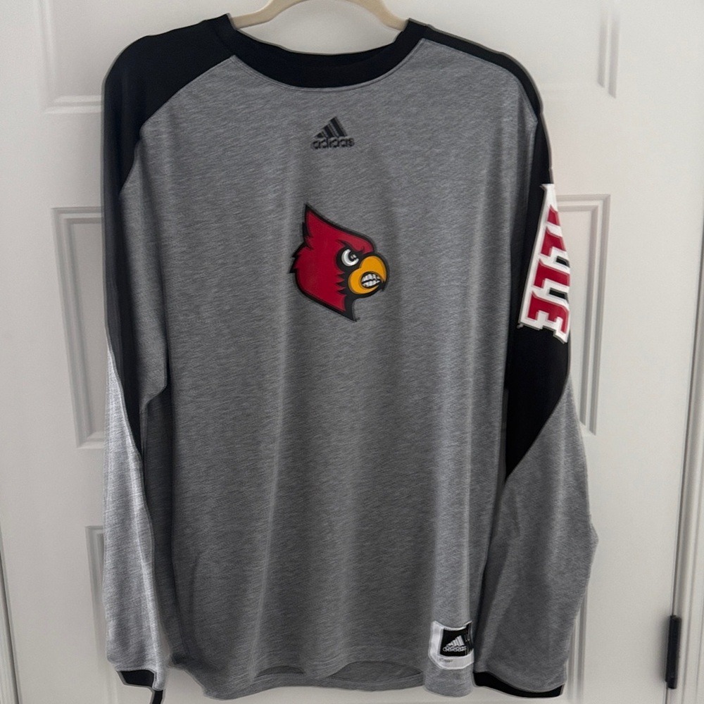 Like New worn twice Adidas warm up long-sleeve sz Lg Louisville Adi-dry shirt